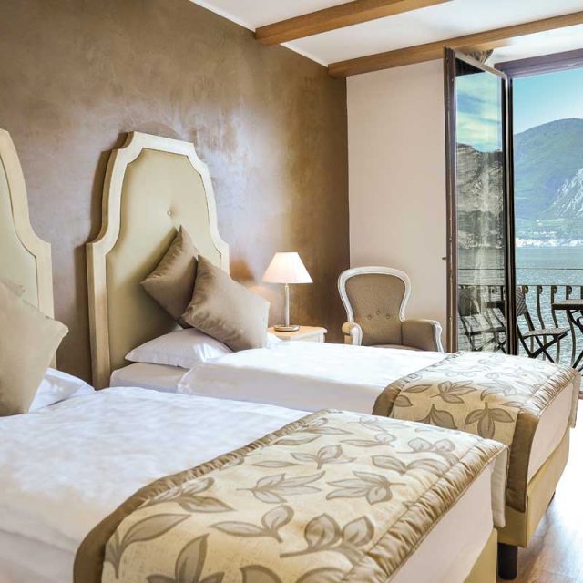 https://www.gruppo5.it/wp-content/uploads/2018/07/hotel-brenzone-1-640x640.jpg