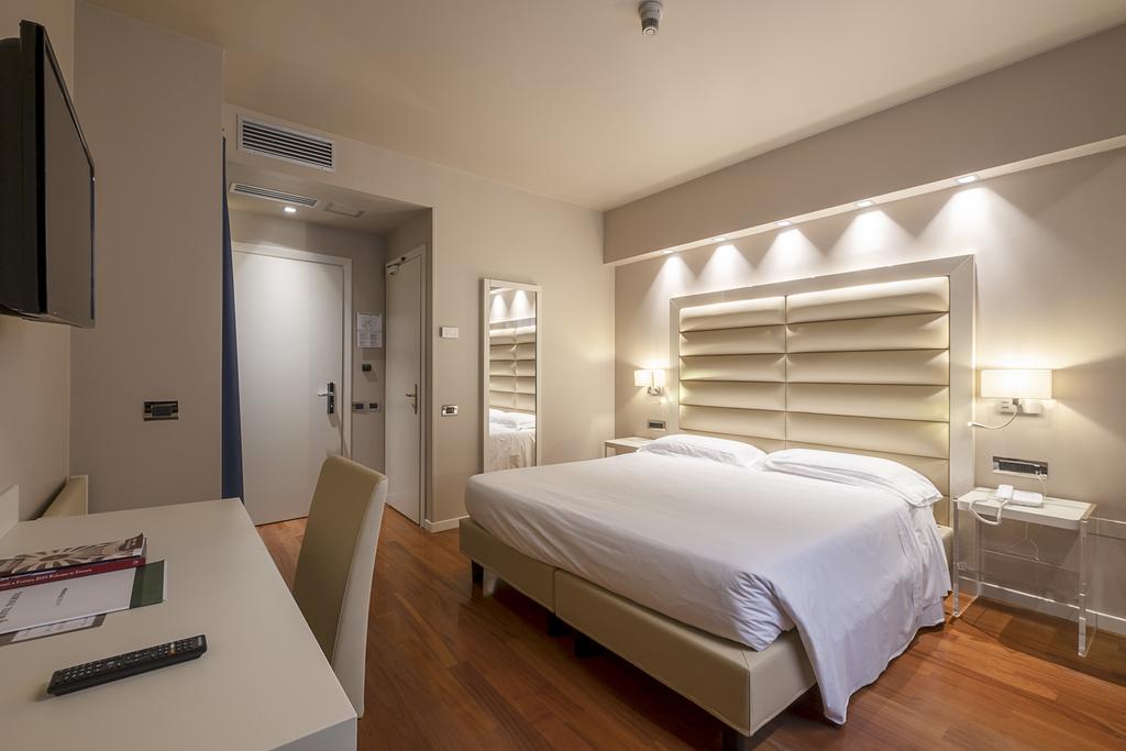 rinnovo-arredo-hotel-touring-elegante-8 rinnovo-arredo-hotel-touring-elegante-8