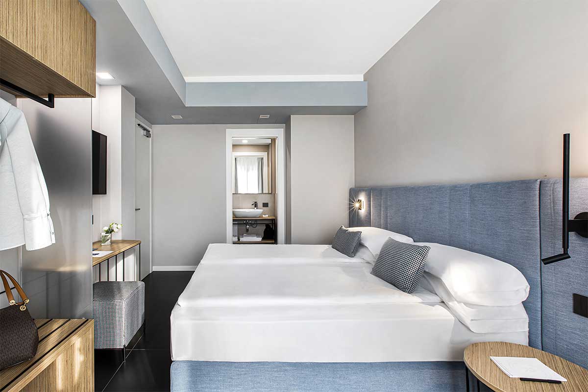 3-arredamento-camere-moderne-legno-boutique-hotel 3-arredamento-camere-moderne-legno-boutique-hotel