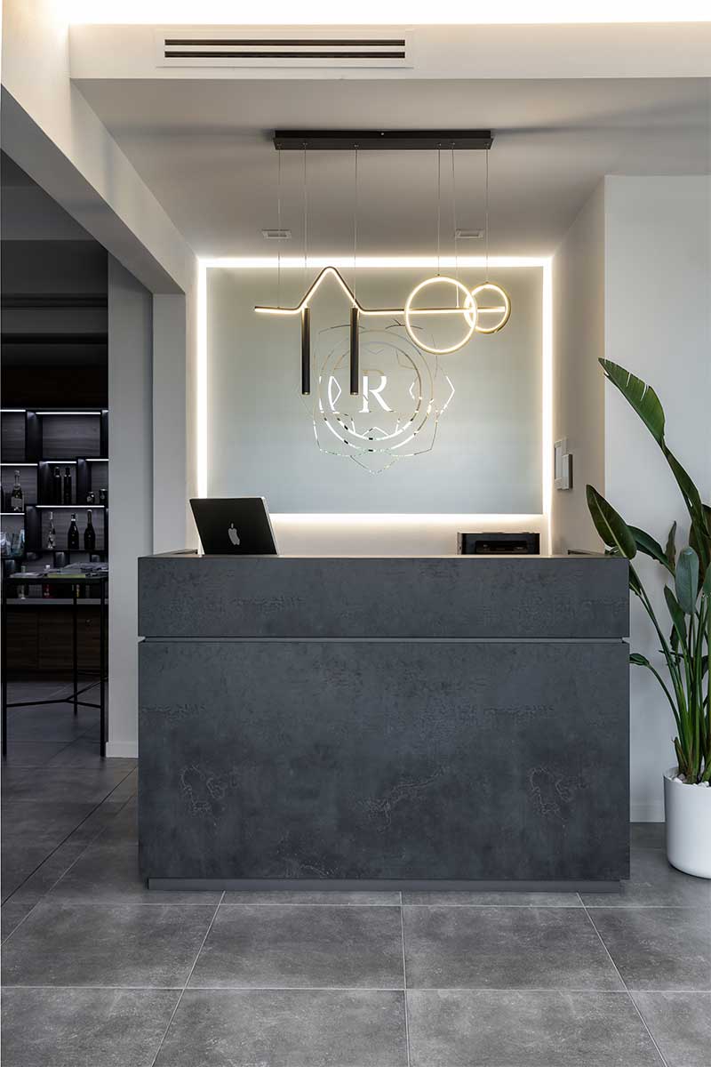 4-arredo-elegante-moderno-hall-boutique-hotel 4-arredo-elegante-moderno-hall-boutique-hotel