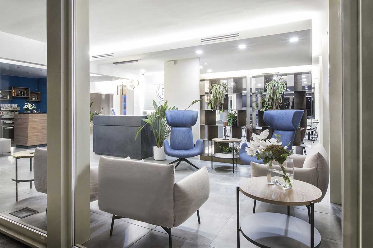 8-arredo-elegante-moderno-hall-boutique-hotel 8-arredo-elegante-moderno-hall-boutique-hotel