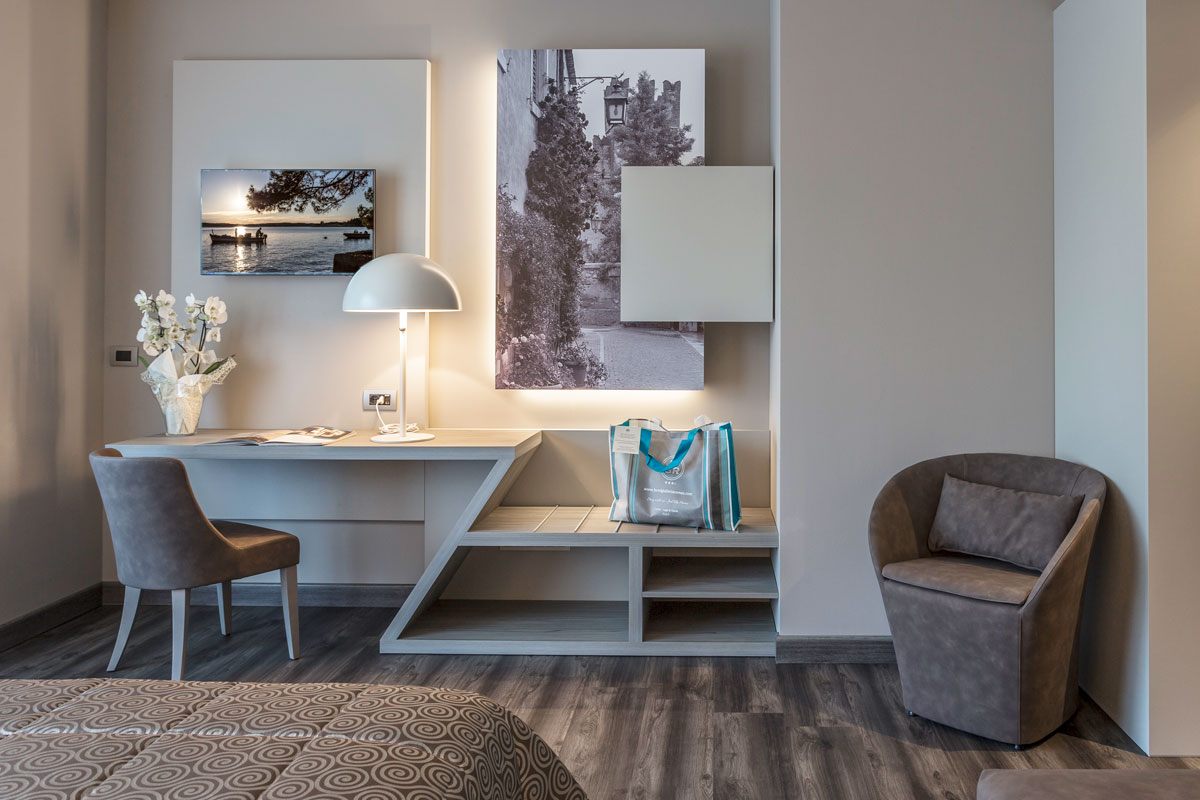 arredo-hotel-camere-moderne-lazise-6 arredo-hotel-camere-moderne-lazise-6