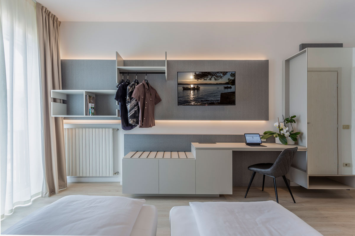 arredo-moderno-funzionale-hotel-mare-5