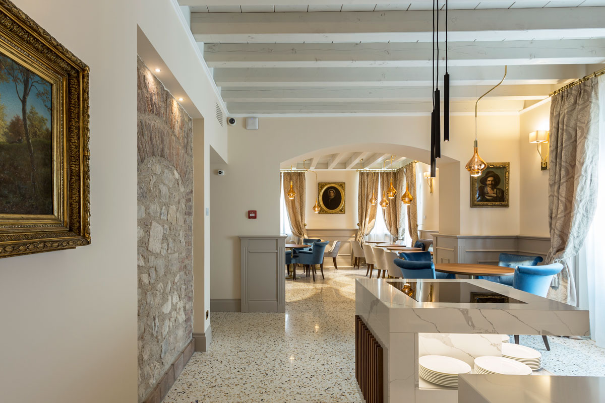 7-arredamento-sala-colazioni-hotel-lusso 7-arredamento-sala-colazioni-hotel-lusso