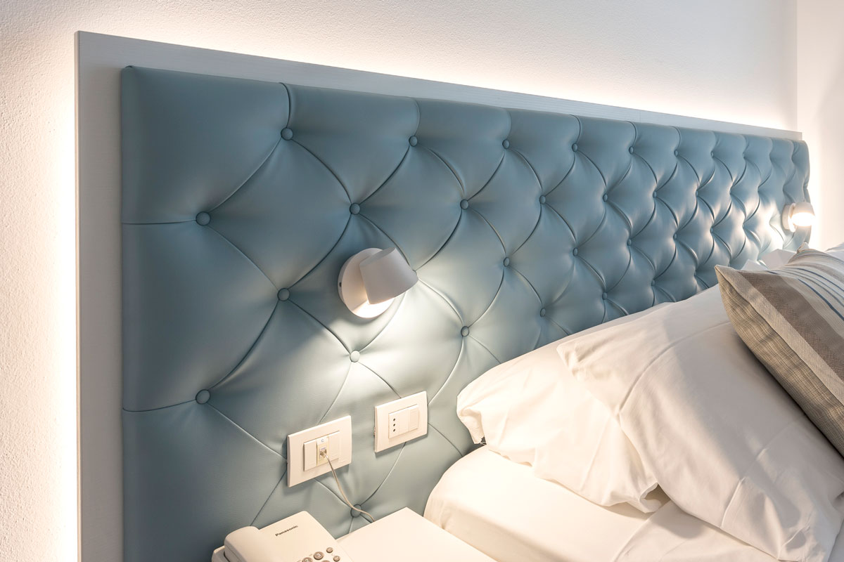 arredamenti-per-camere-hotel-moderno-jesolo-1 arredamenti-per-camere-hotel-moderno-jesolo-1