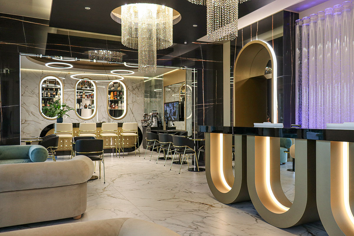 arredamento-reception-hotel-lusso-marmo-nero-5