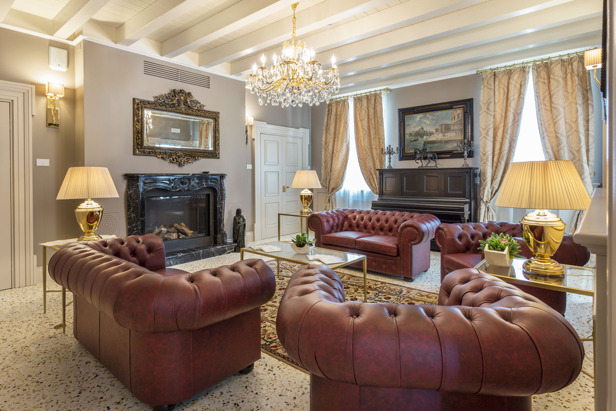 arredo-reception-hotel-di-lusso-verona-9 arredo-reception-hotel-di-lusso-verona-9