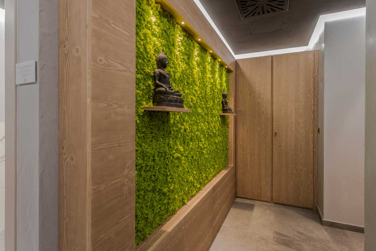 https://www.gruppo5.it/wp-content/uploads/2025/07/arredo-spa-wellness-lusso-verona-5.jpg