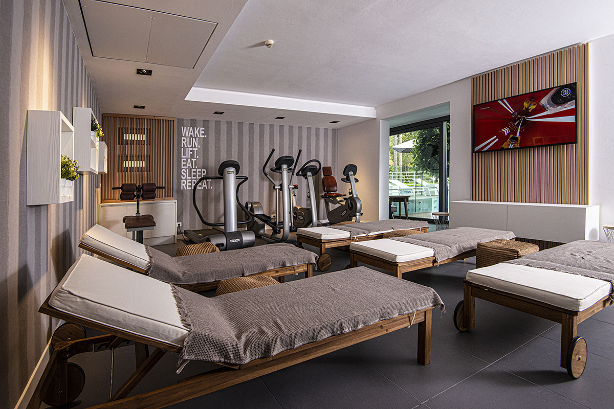 progettazione-realizzazione-arredi-fitness-wellness-lignano-1 progettazione-realizzazione-arredi-fitness-wellness-lignano-1