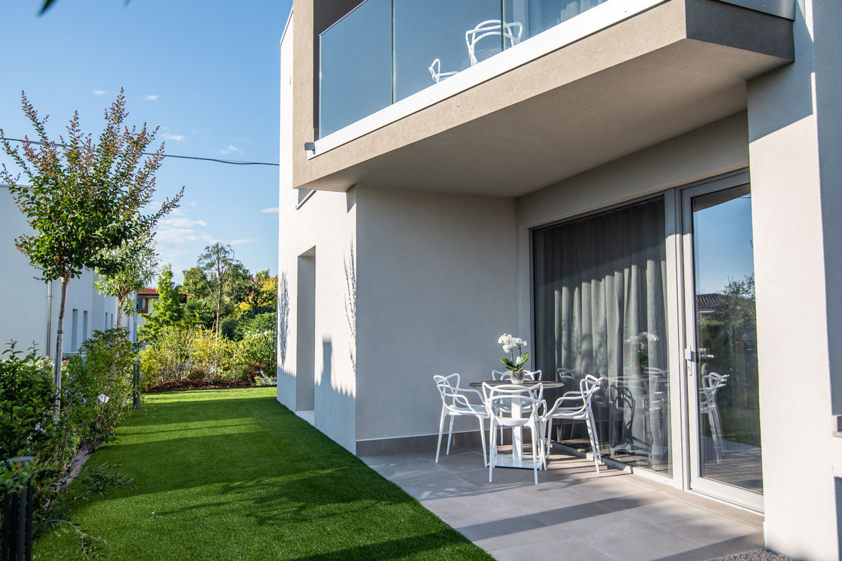 arredamento-residence-moderno-bardolino-6 arredamento-residence-moderno-bardolino-6