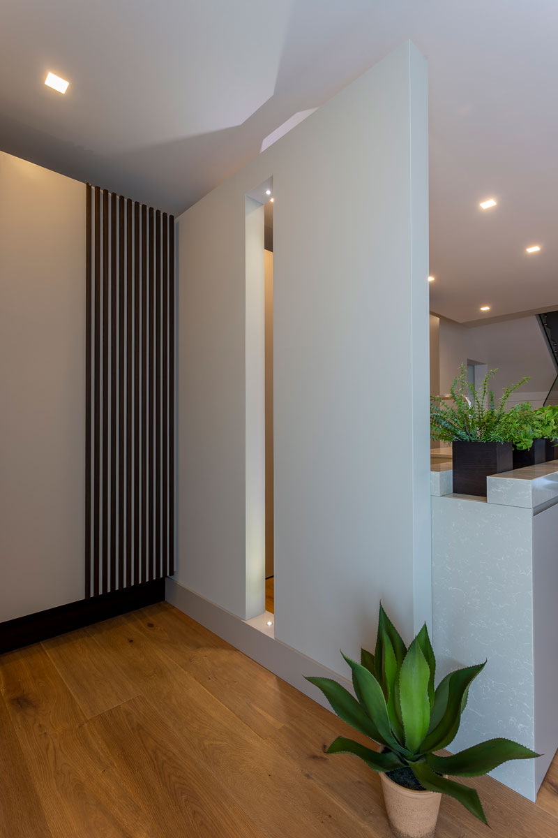 https://www.gruppo5.it/wp-content/uploads/2025/12/arredo-casa-moderna-cucina-a-scomparsa-3.jpg