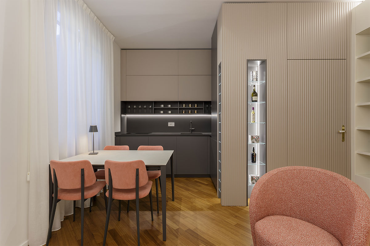 arredo-soggiorno-piccolo-su-misura-3 https://www.gruppo5.it/wp-content/uploads/2025/12/arredo-soggiorno-piccolo-su-misura-3.jpg