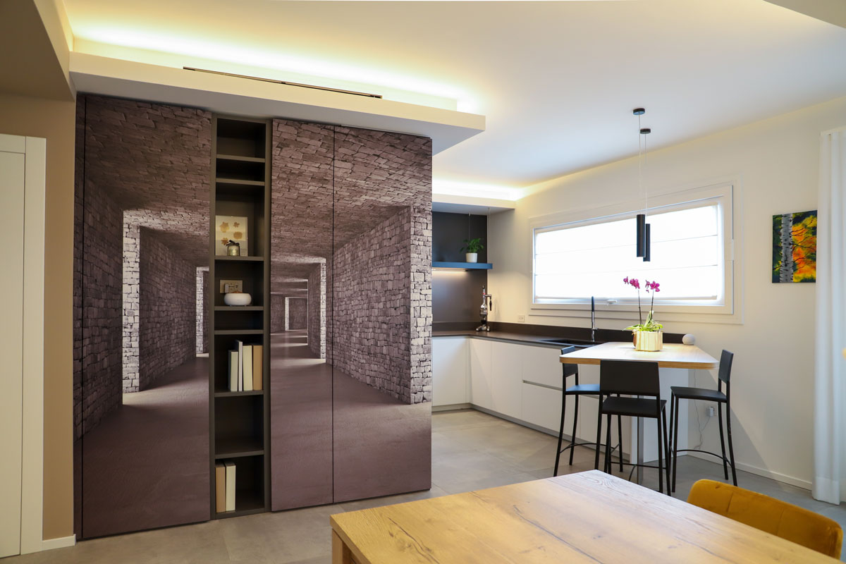 https://www.gruppo5.it/wp-content/uploads/2025/12/progetto-casa-moderna-zona-living-parete-divisoria-tv-13.jpg