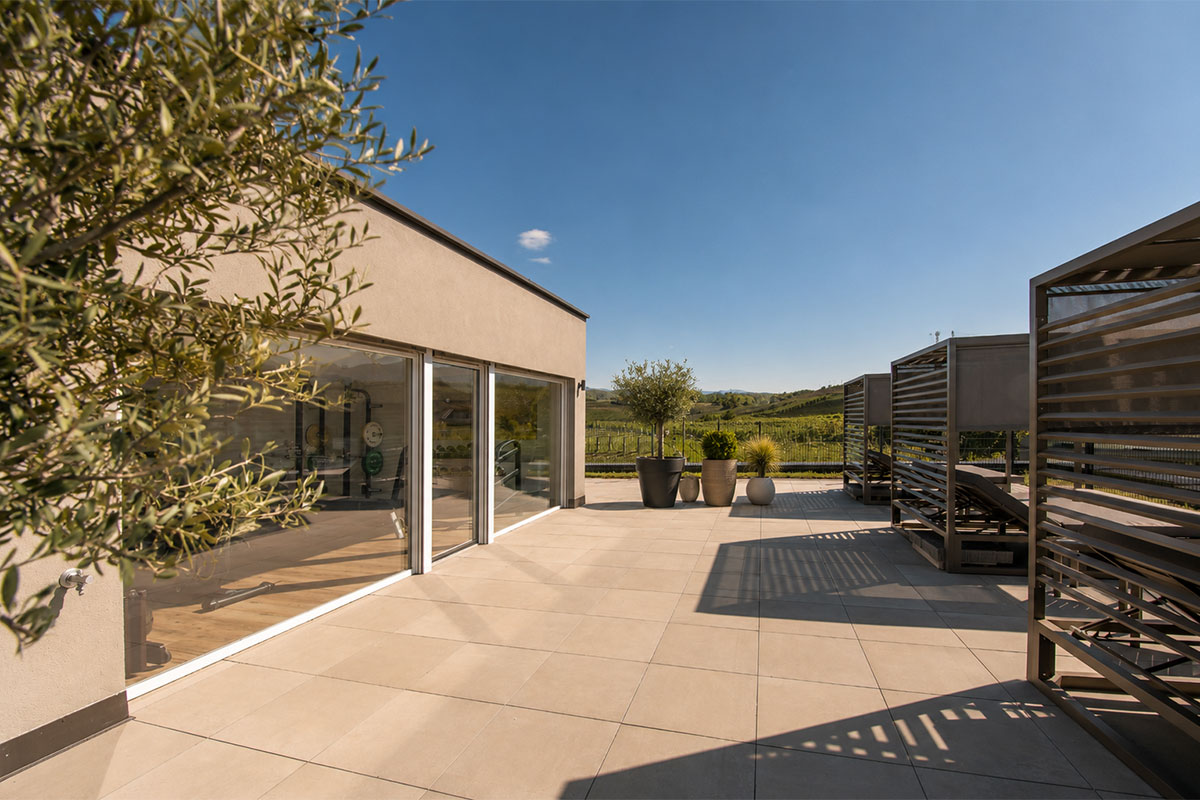 arredamento-esterni-hotel-cornelian-eppan-alto-adige-3 https://www.gruppo5.it/wp-content/uploads/2026/06/arredamento-esterni-hotel-cornelian-eppan-alto-adige-3.jpg