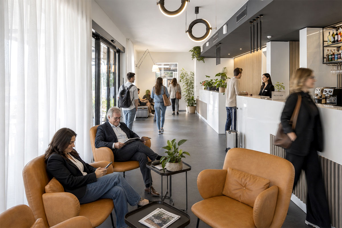 arredamento-reception-hotel-garni-selene-malcesine-6