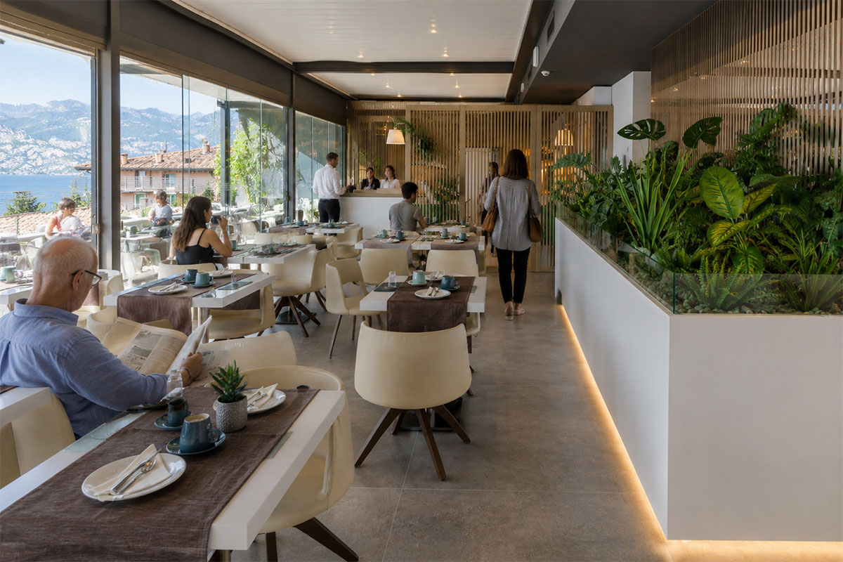 arredamento-sala-colazione-hotel-garni-selene-malcesine-11