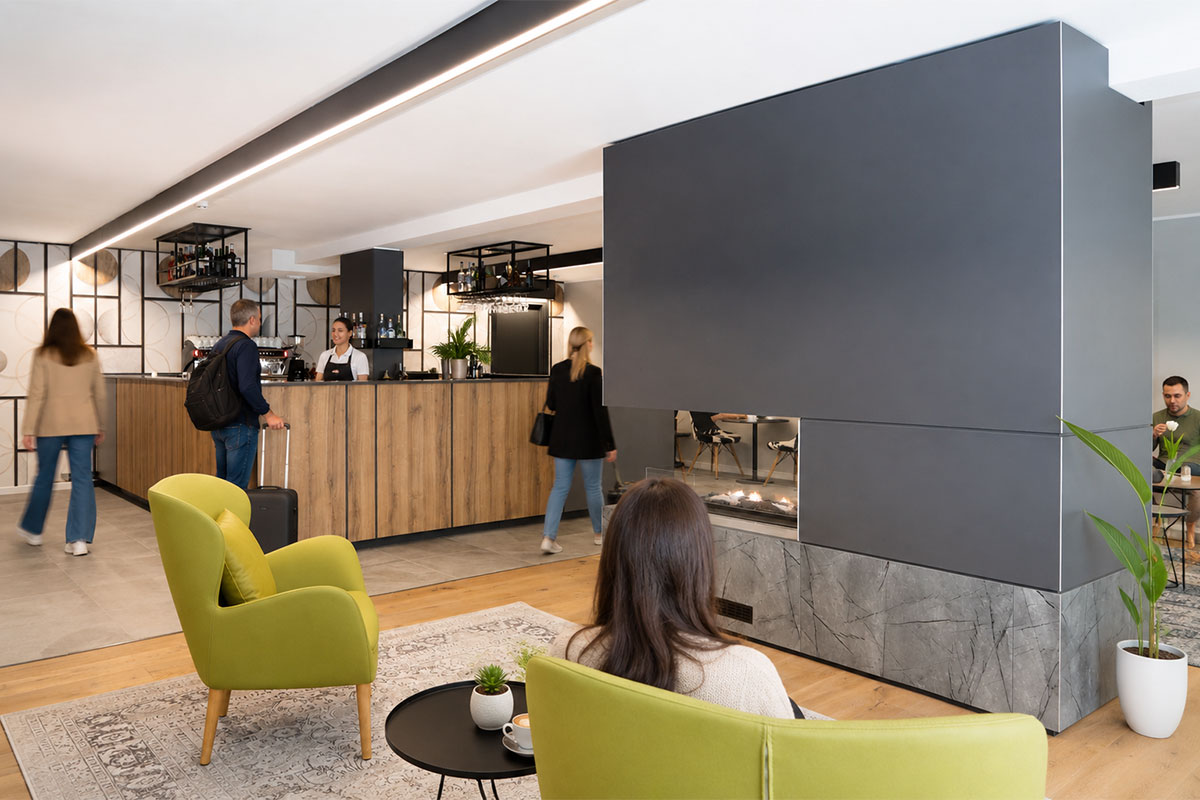 arredamento-su-misura-reception-hotel-armon-folgarida-6