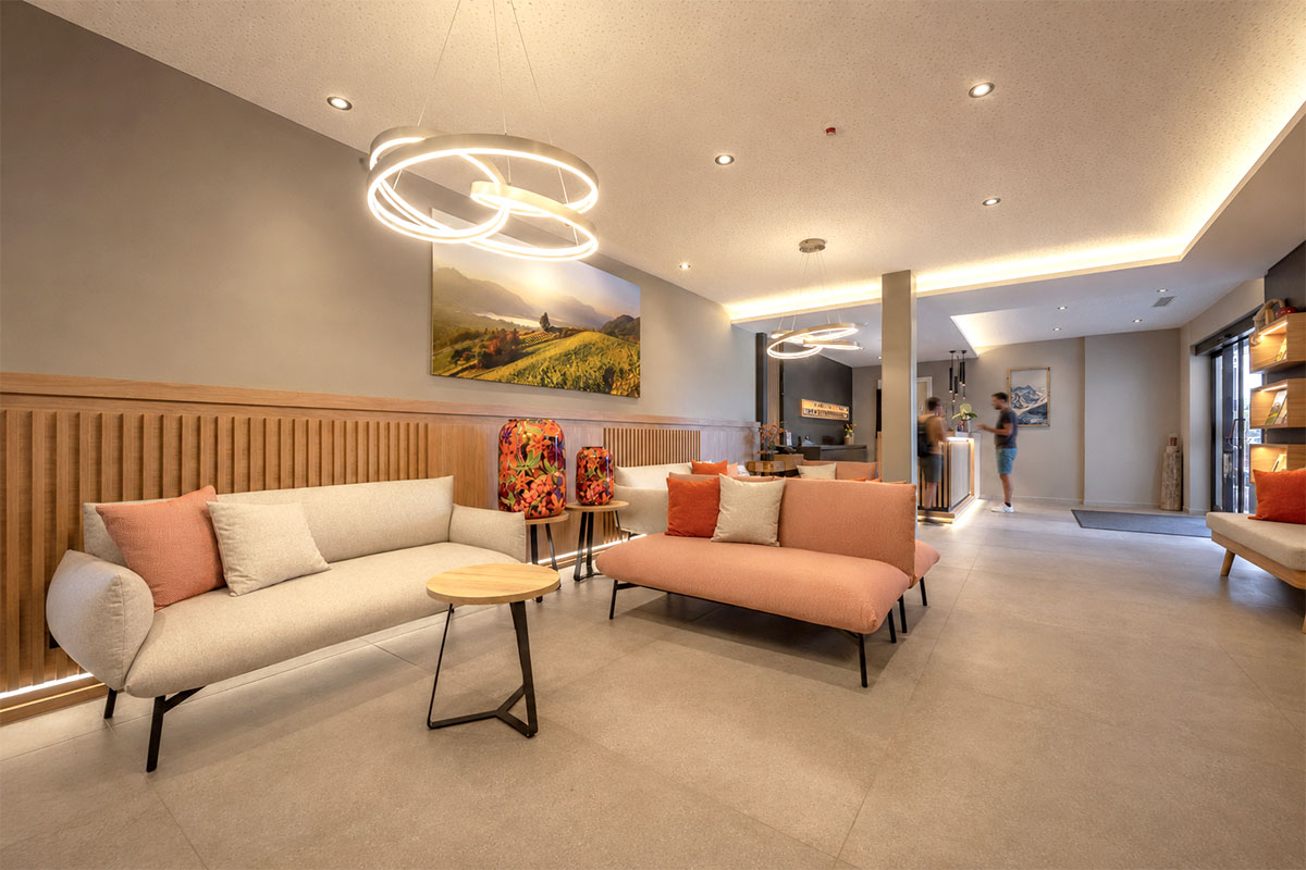 arredo-su-misura-reception-hotel-cornelian-eppan-alto-adige-7 https://www.gruppo5.it/wp-content/uploads/2026/06/arredo-su-misura-reception-hotel-cornelian-eppan-alto-adige-7.jpg