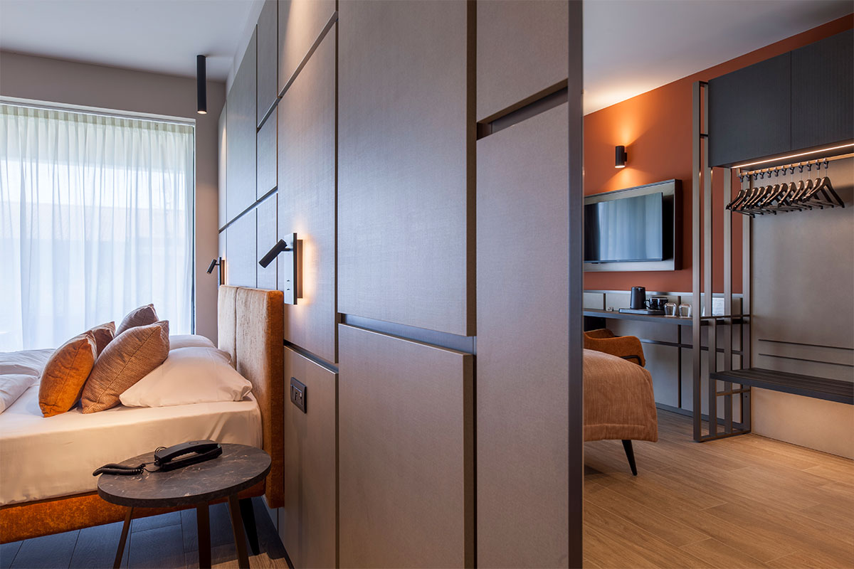 arredi-contemporanei-su-misura-gruppo5-villa-olivo-resort-bardolino-13