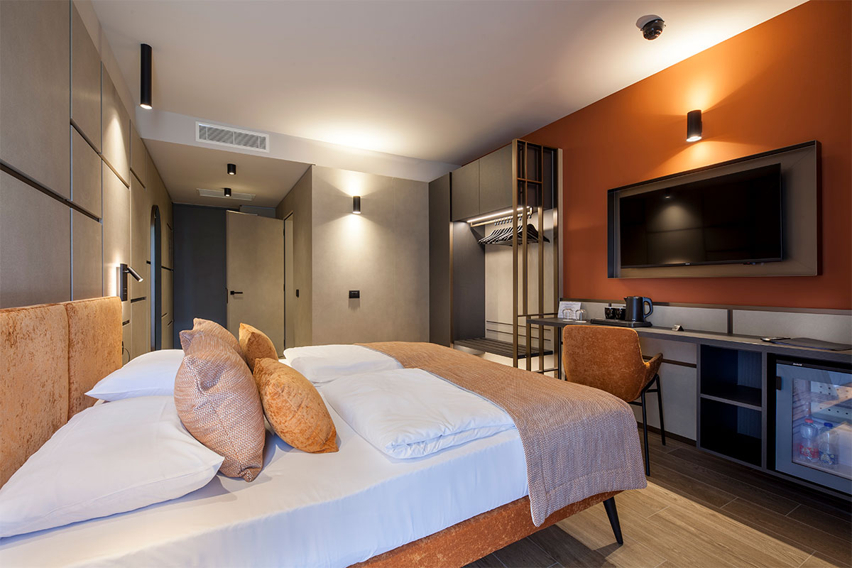 arredi-contemporanei-su-misura-gruppo5-villa-olivo-resort-bardolino-18