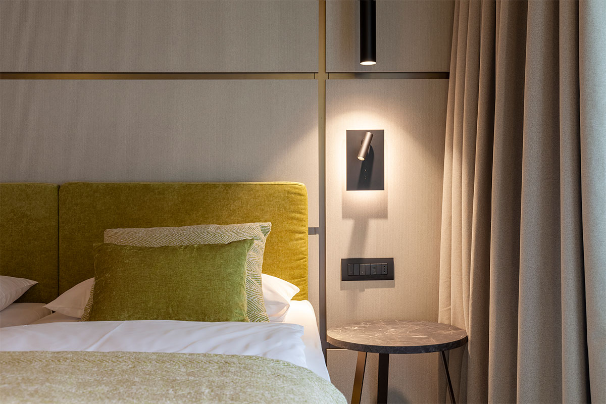arredi-contemporanei-su-misura-gruppo5-villa-olivo-resort-bardolino-23