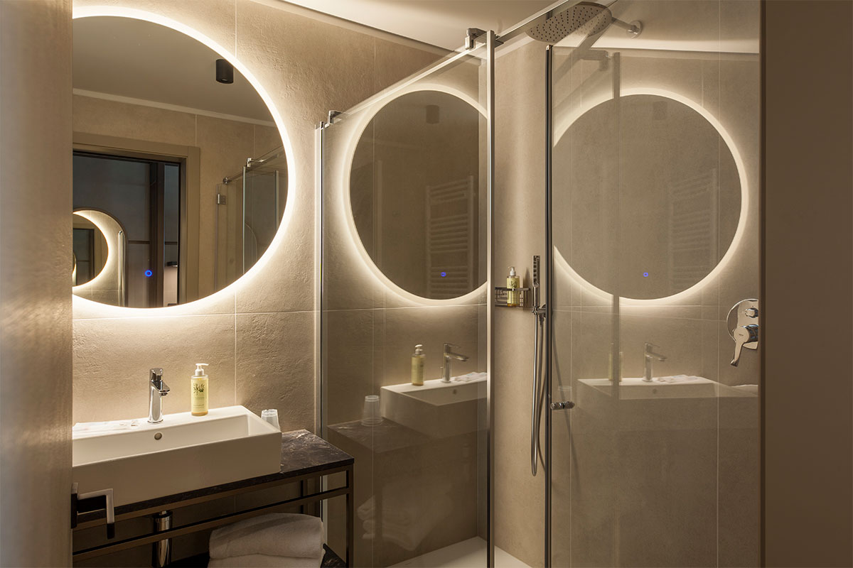arredi-contemporanei-su-misura-gruppo5-villa-olivo-resort-bardolino-25