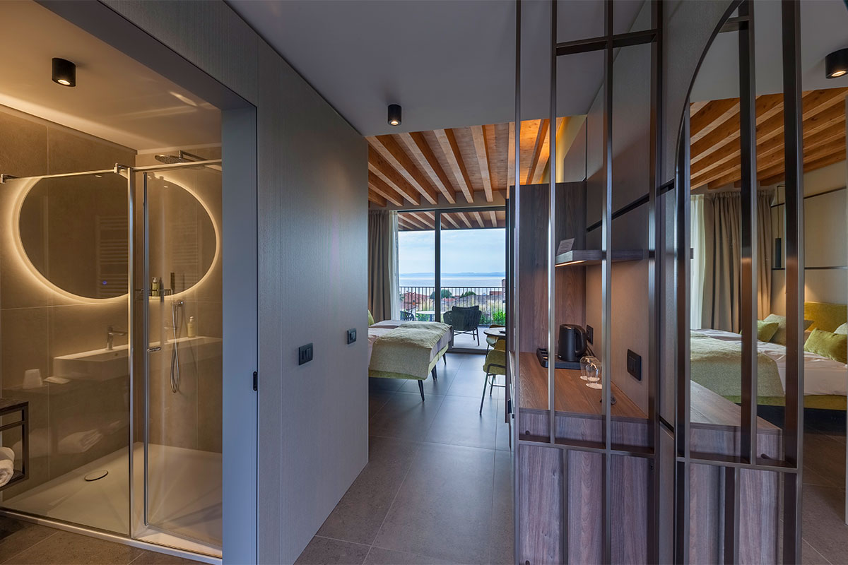 arredi-contemporanei-su-misura-gruppo5-villa-olivo-resort-bardolino-29